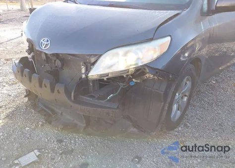 2014 Toyota Sienna Le V6 8 Passenger из США, поврежденный, VIN 5TDKK3DC6ES485127